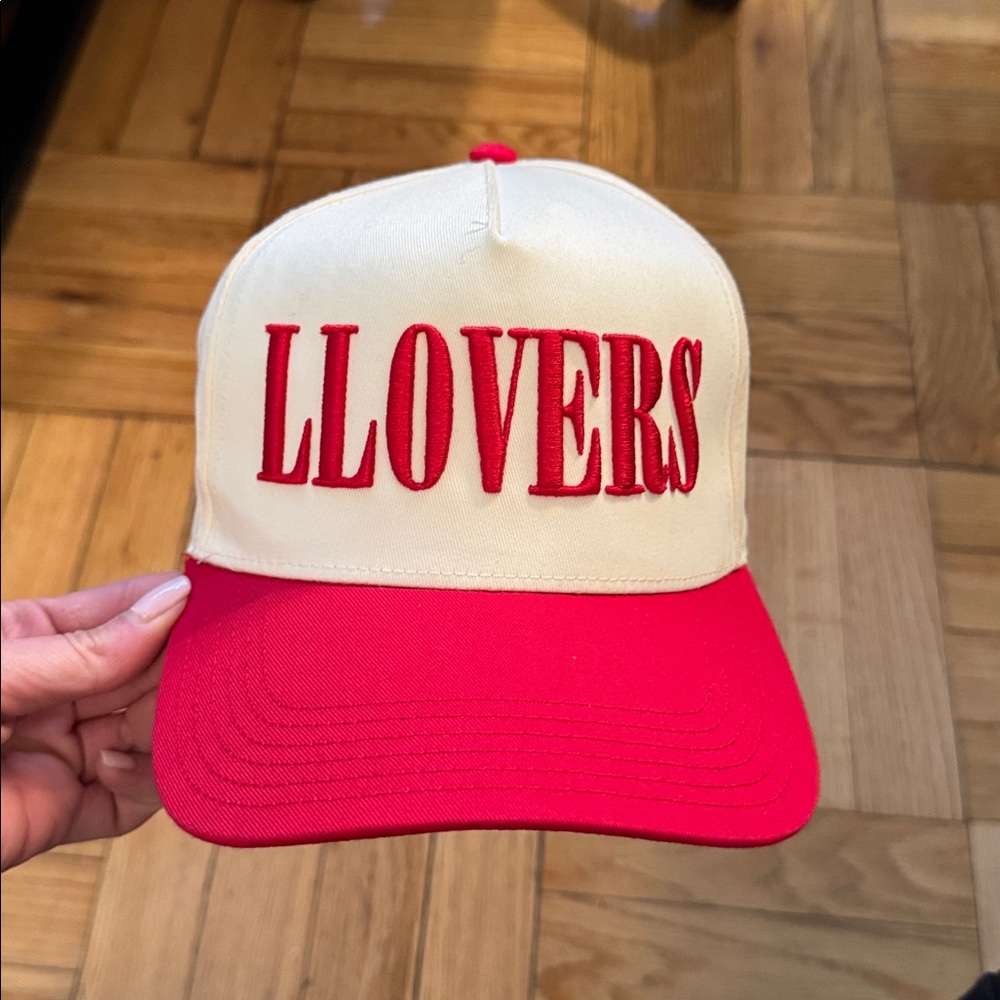 Llovers trucker hat